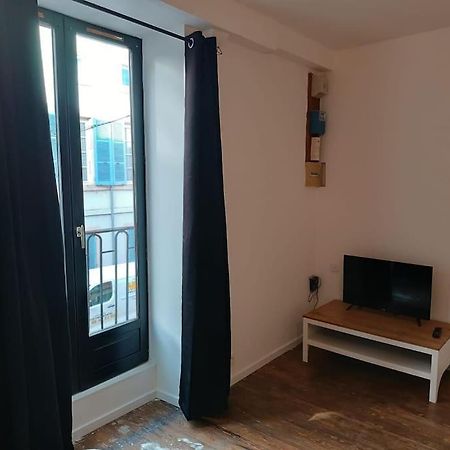 La Garconniere De Gege Apartment Tournus Luaran gambar