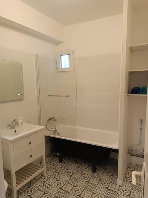 La Garconniere De Gege Apartment Tournus Luaran gambar